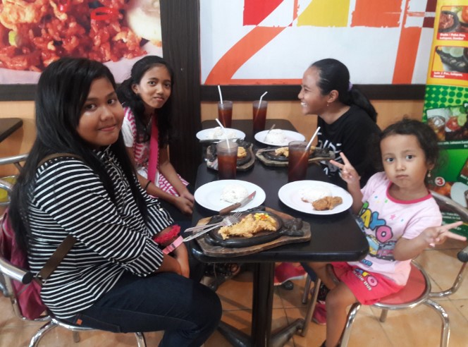 Rahasia Warung Makan Ny. Ruswati: Kenikmatan Kuliner Cilacap yang Tak Terlupakan