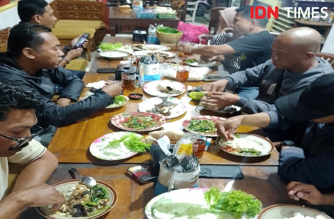 Rahasia Rasa Ikan Bakar Warung Ny. Ruswati di Tengah Gang Cilacap